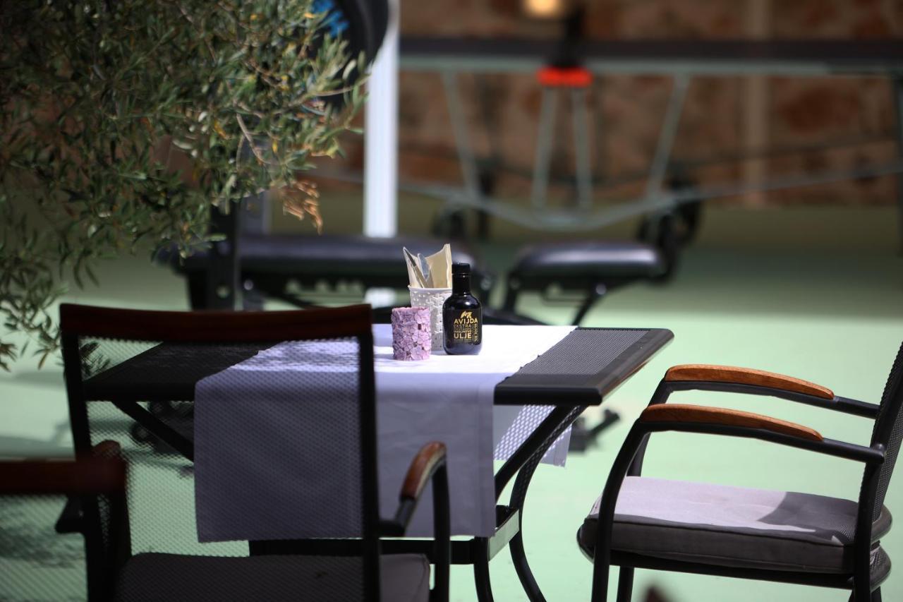 Hotel Murter Extérieur photo