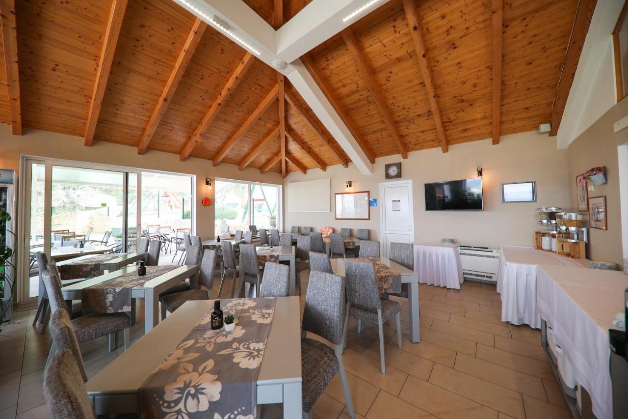 Hotel Murter Extérieur photo