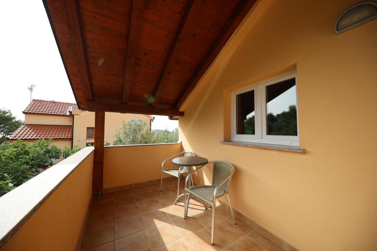 Hotel Murter Extérieur photo
