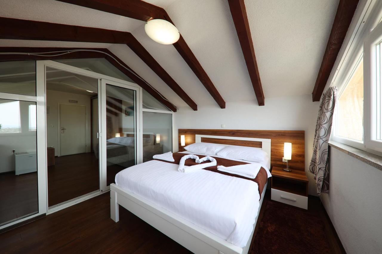 Hotel Murter Extérieur photo