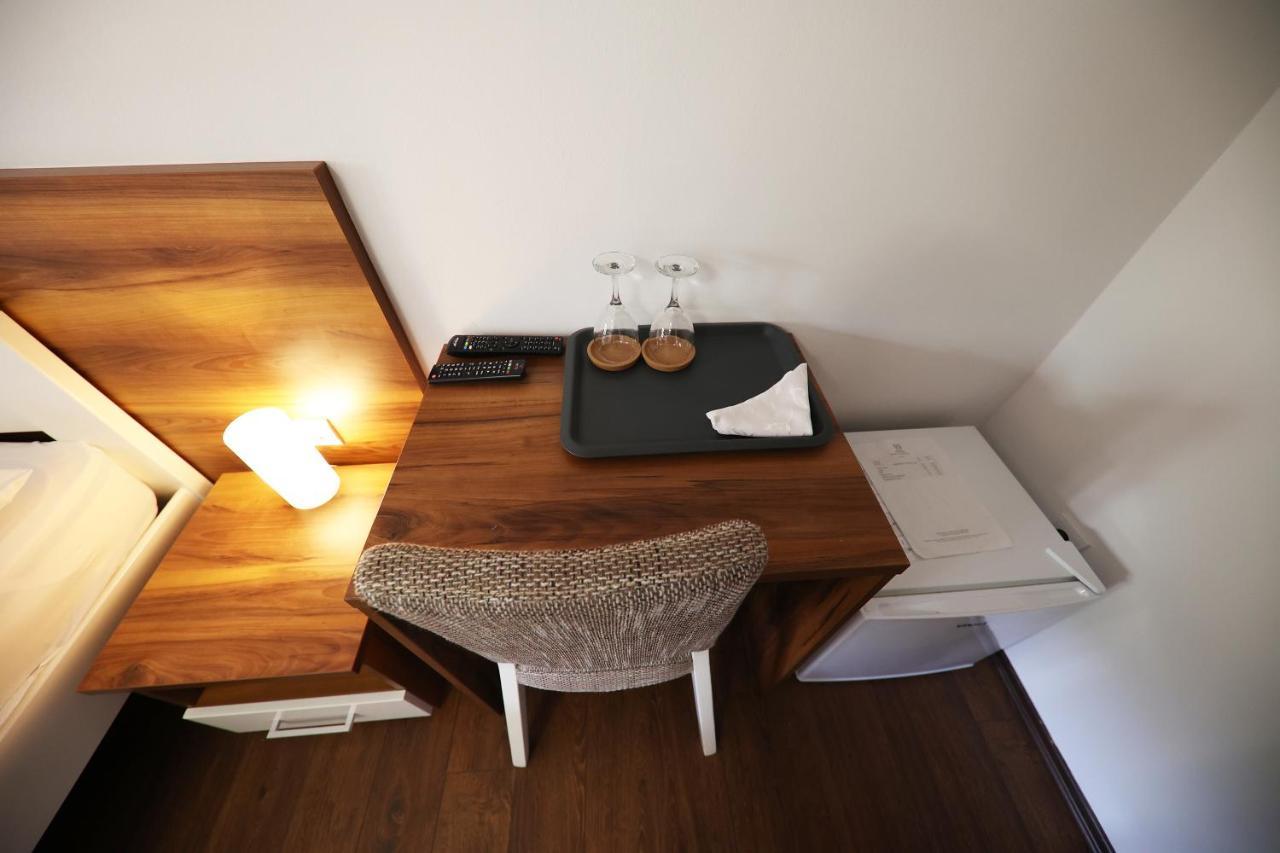 Hotel Murter Extérieur photo