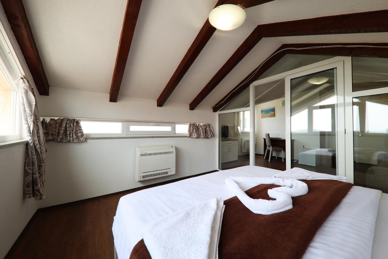 Hotel Murter Extérieur photo