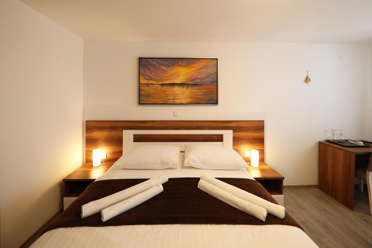 Hotel Murter Extérieur photo